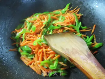 Make Carrot with peppers step 10