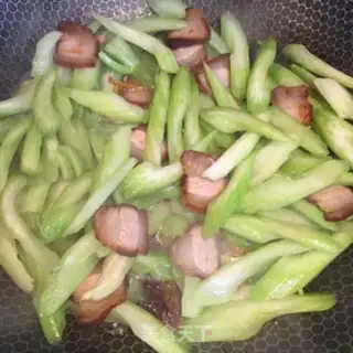 Make The celery step 4