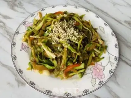 Make Pyramid broccoli step 2