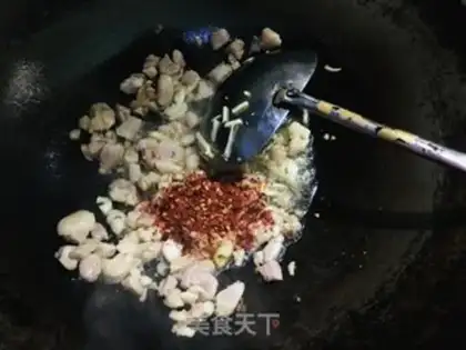 Make Chicken mushroom noodles step 2