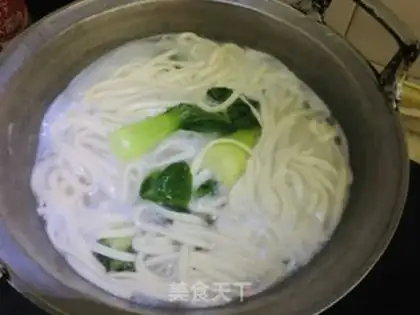 Make Chicken mushroom noodles step 5