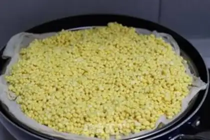 Make Green bean cake step 1