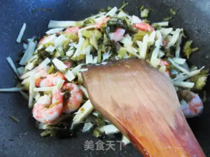 Make The pickles are fried shrimp step 10