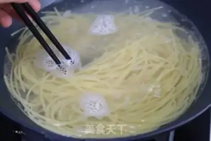 Make Shrimp inner pasta step 1