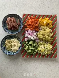 Make Pyramid. Pyramid step 1