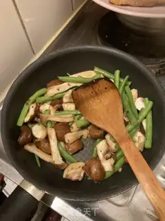 Make Fresh black pepper steak step 12