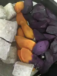 Make Potato potato box cake step 2