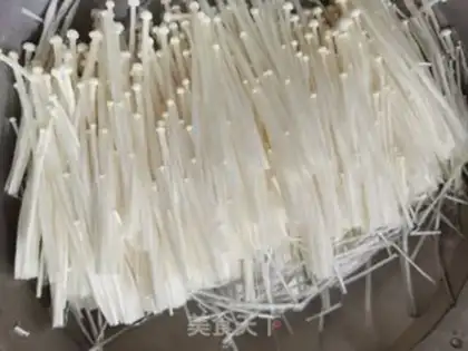 Make Garlic fans step 6