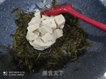 Make Frozen tofu soup in the snow step 5