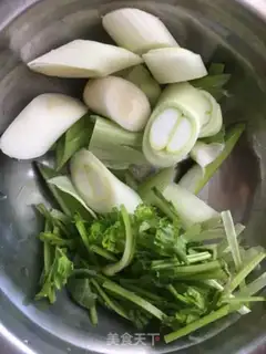 Make Onion fried lamb step 2