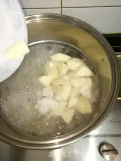 Make Silver Ears and Fruits step 3