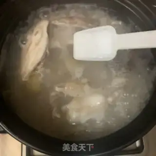 Make Fish heads dry the porridge step 9