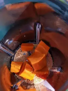 Make Pumpkin step 1