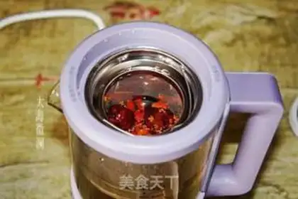 Make Cinnamon tea step 2