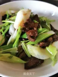 Make Onion fried lamb step 8