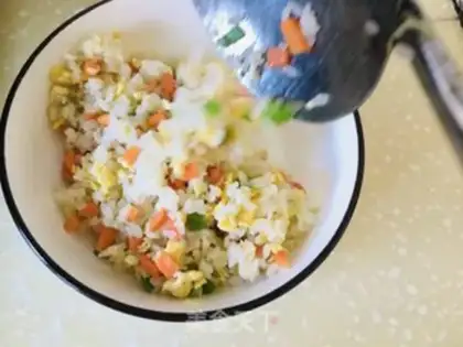 Make Egg fried rice step 4