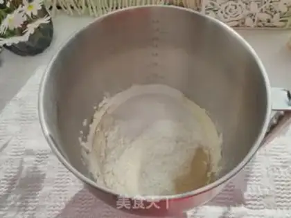 Make Milky coconut toast step 1