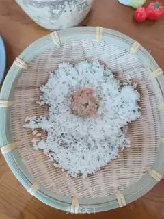 Make Steam rice balls step 4