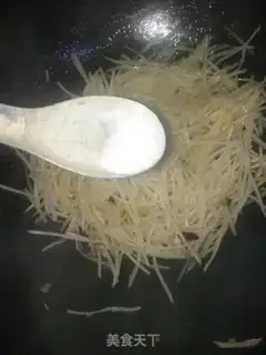 Make Spicy potatoes step 5