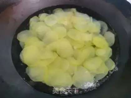 Make Frozen potatoes step 2