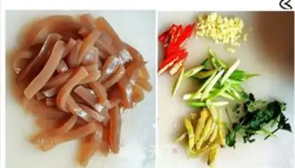 Make The hot pepper and the tart step 1