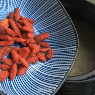 Make Western cucumber date tea step 9