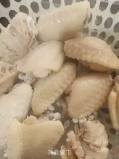 Make Coke chicken wings step 3