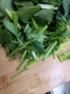 Make Spinach and liver soup step 0