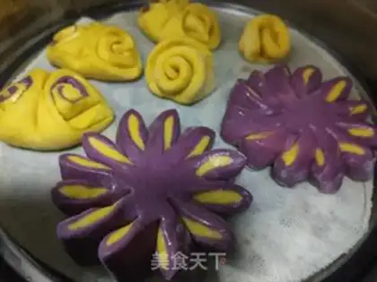 Make Flower buns step 17