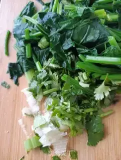 Make Spinach and liver soup step 4
