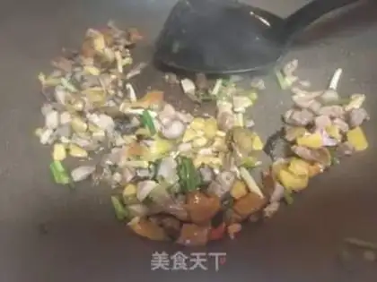 Make Sour beef fried rice step 2