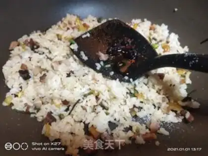 Make Sour beef fried rice step 3