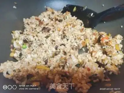 Make Sour beef fried rice step 4