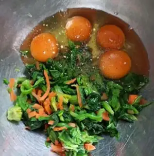 Make The spinach stand step 2