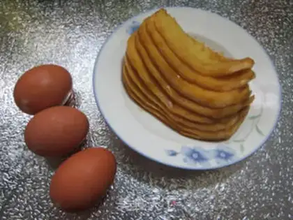 Make Egg fried dishes step 0