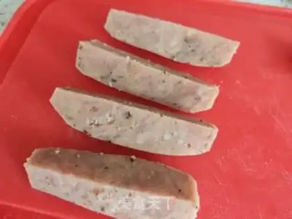 Make caterpillar sausage roll step 6