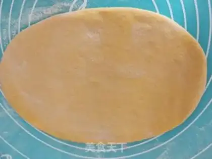 Make caterpillar sausage roll step 7