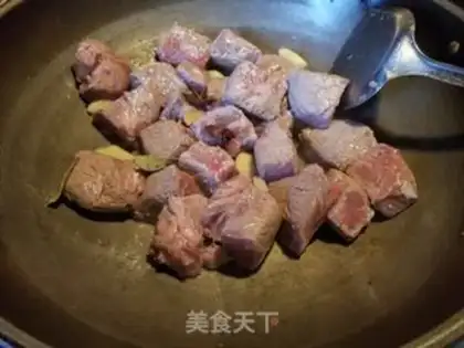 Make A salsa and carrot and beef stew step 5