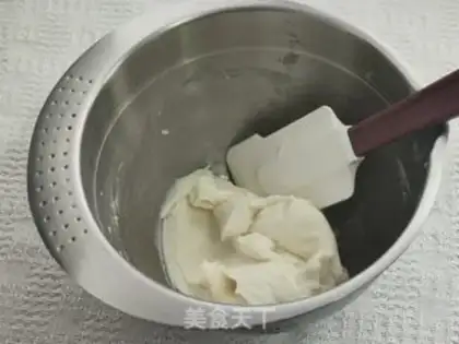 Make The cranberry angel cake step 1