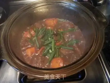 Make A salsa and carrot and beef stew step 12