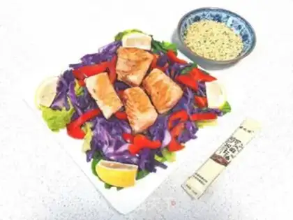 Make Pyramid, veggie, fried salmon step 3
