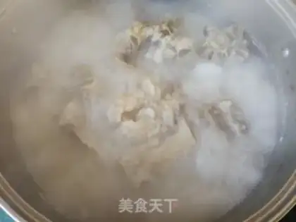 Make The lamb soup step 4