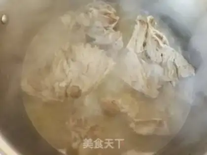 Make The lamb soup step 9