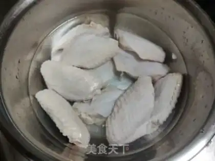 Make Soup chicken wings step 0