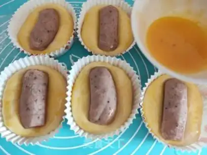 Make Sausage bread step 14