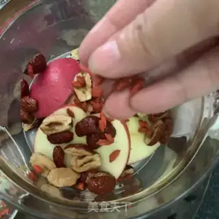 Make Apple date soup step 5