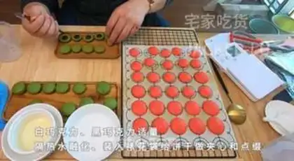 Make Double-coloured crackers step 11