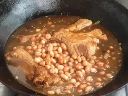 Make The rib stew of peanut rice step 8