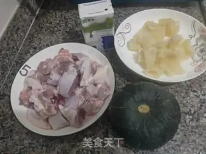 Make Powdered chicken soup step 0