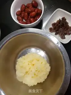 Make The silver spoon of the red date step 0